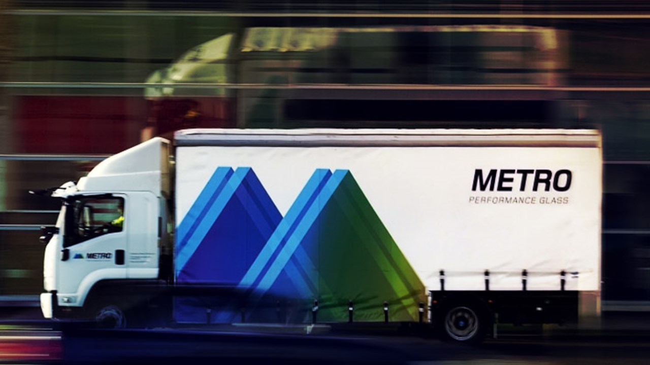Metro glass truck